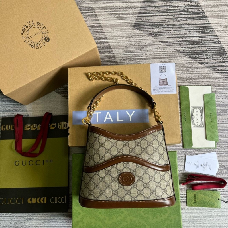 G*u*i top handle bags